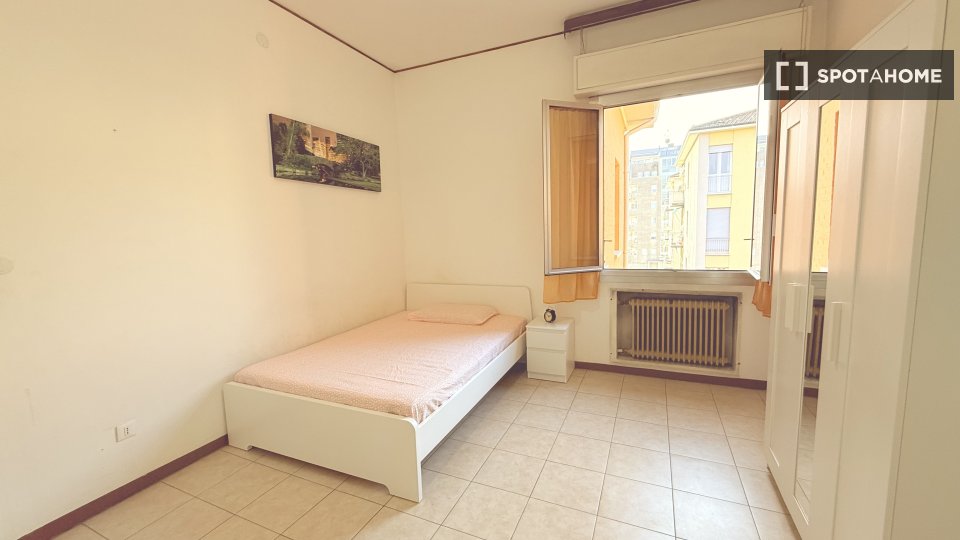 Double room Bologna, 4 beds, 100m² — photo 43