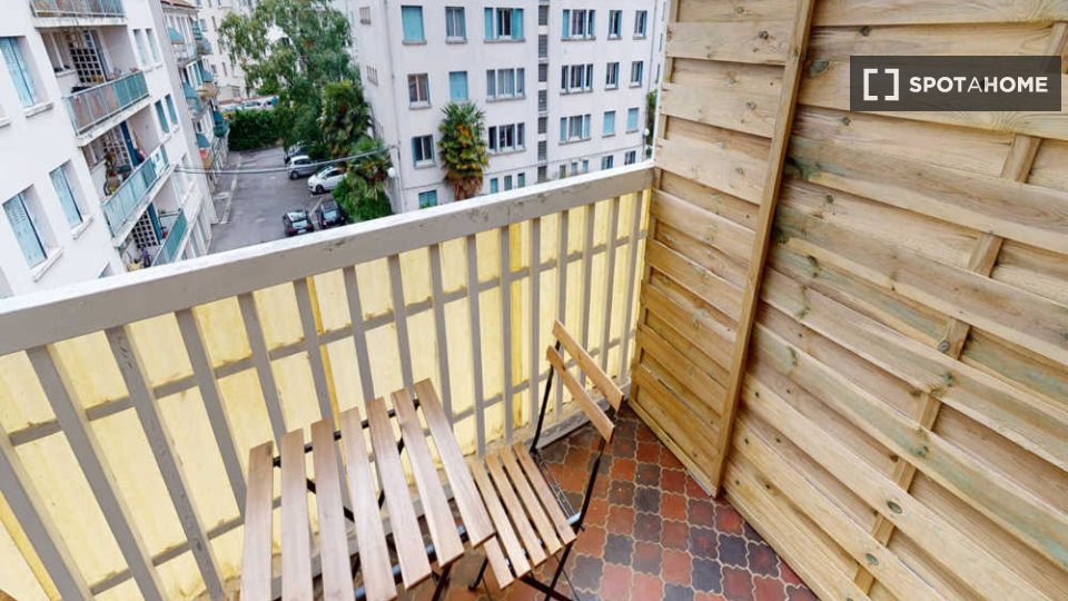 Double room Toulouse, 11 beds, 230m² — photo 23