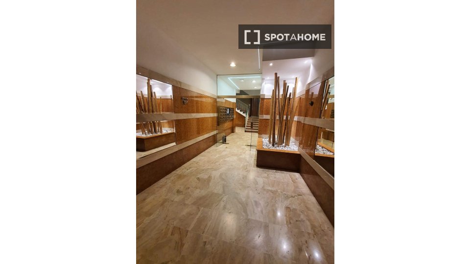 Double room Rome, 4 beds, 120m² — photo 6