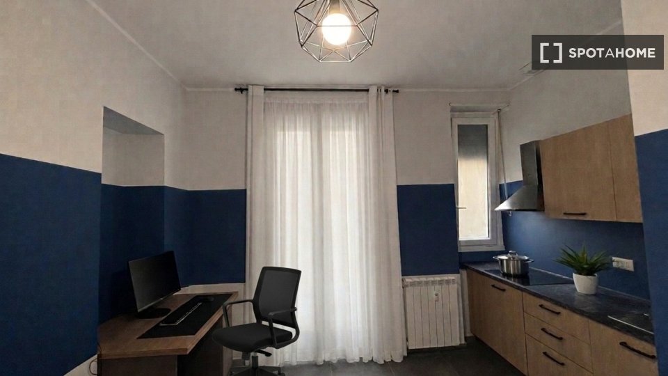 Double room Turin, 2 beds — photo 5