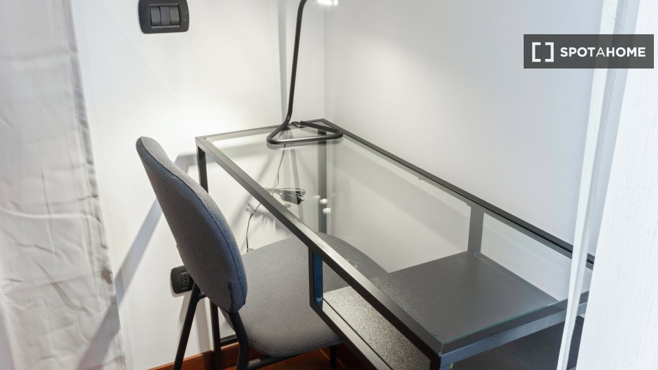 Double room Milan, 3 beds, 119m² — photo 7