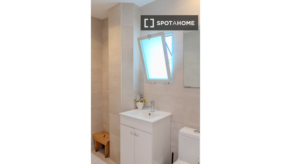 Apartment Porto, 3 beds, 110m² — photo 10