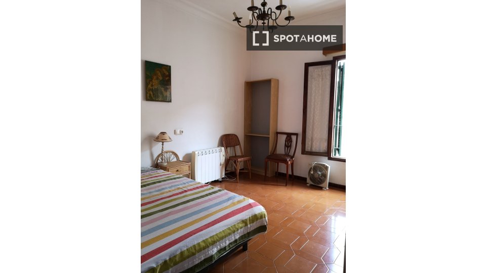 Habitación en piso compartido en Palma