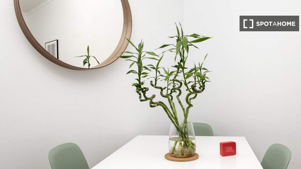 Apartment Lisbon, 2 beds, 65m² — photo 10