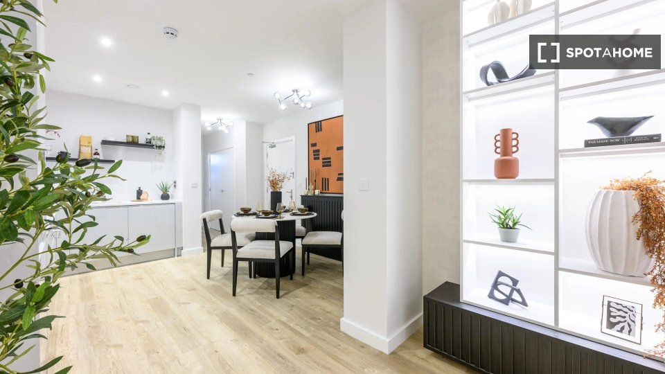 Apartment London, 3 beds, 103m² — photo 13