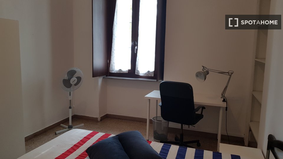 Double room Turin, 5 beds, 156m² — photo 12