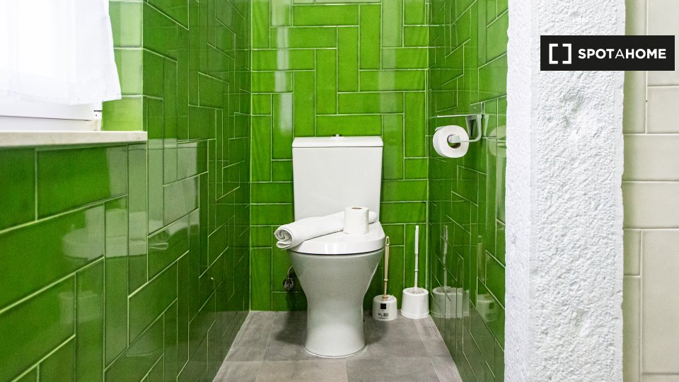 Apartment Lisbon, 2 beds — photo 15