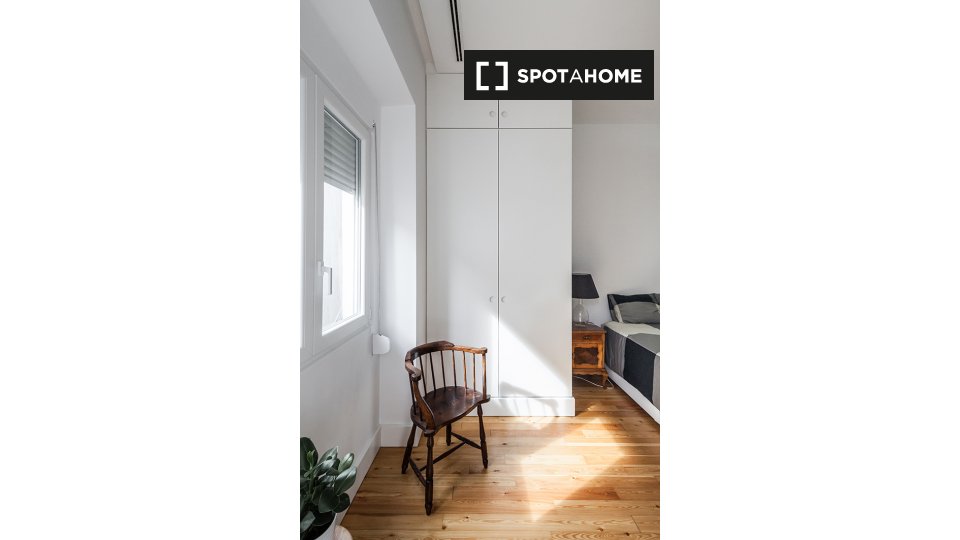 Apartment Lisbon, 1 bed, 50m² — photo 13