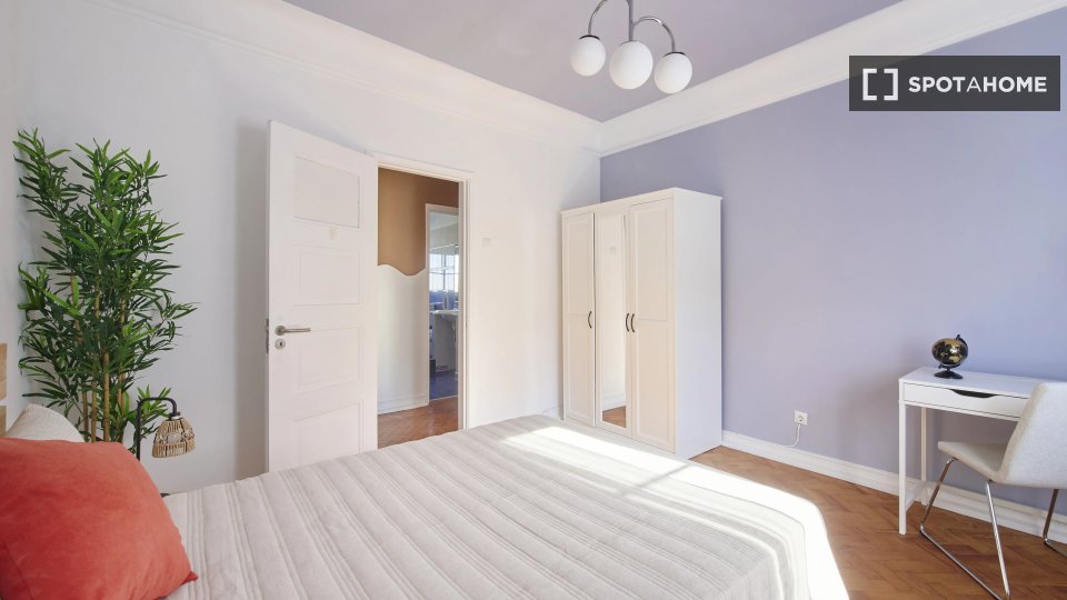 Double room Lisbon, 6 beds — photo 4