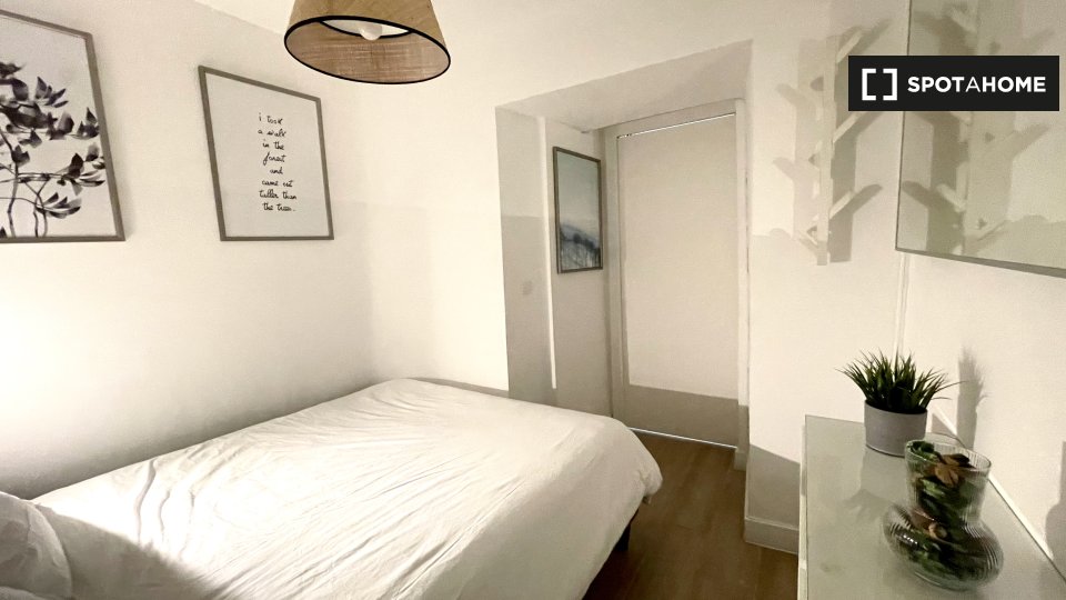 Apartment mono Lisbon, 40m² — photo 3