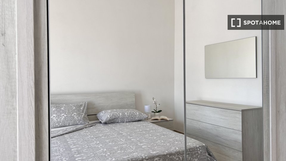 Double room Florence, 3 beds, 100m² — photo 4