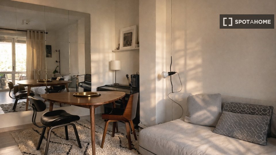 Apartamento Milán, 1 habitación, 66m² — foto 14