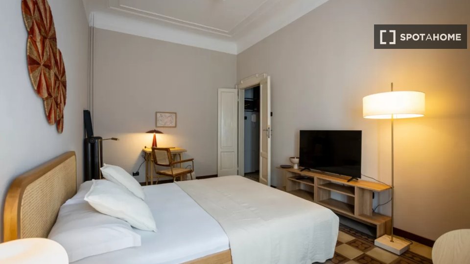 Apartment Milan, 2 beds — photo 17