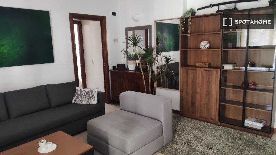 Apartment Milan, 1 bed, 70m² — photo 11