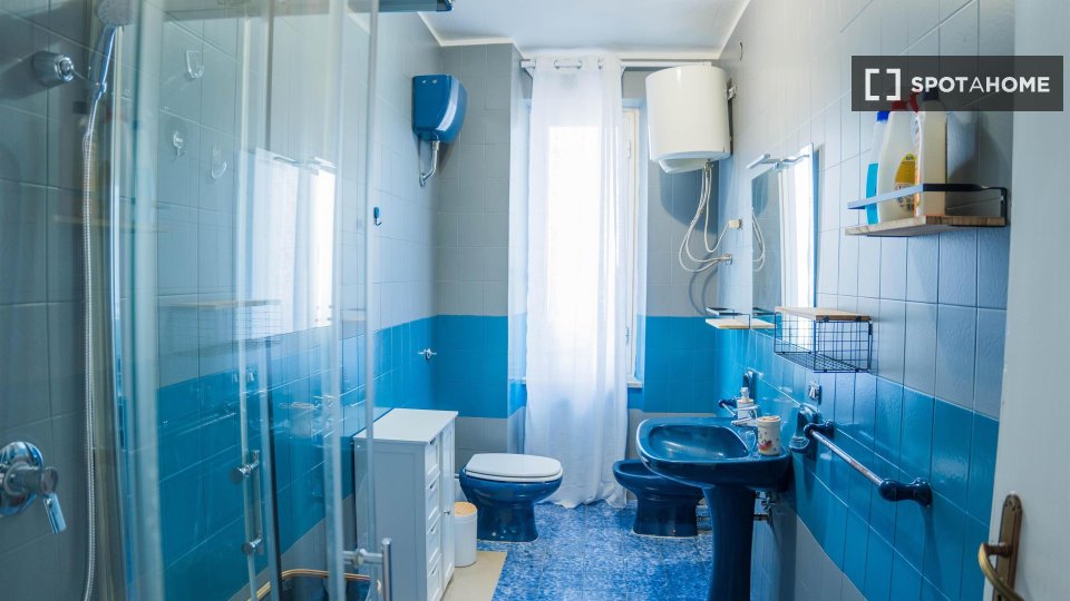 Double room Cagliari, 7 beds — photo 19