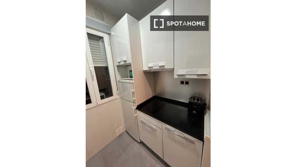 Apartment Madrid, 1 bed, 38m² — photo 54