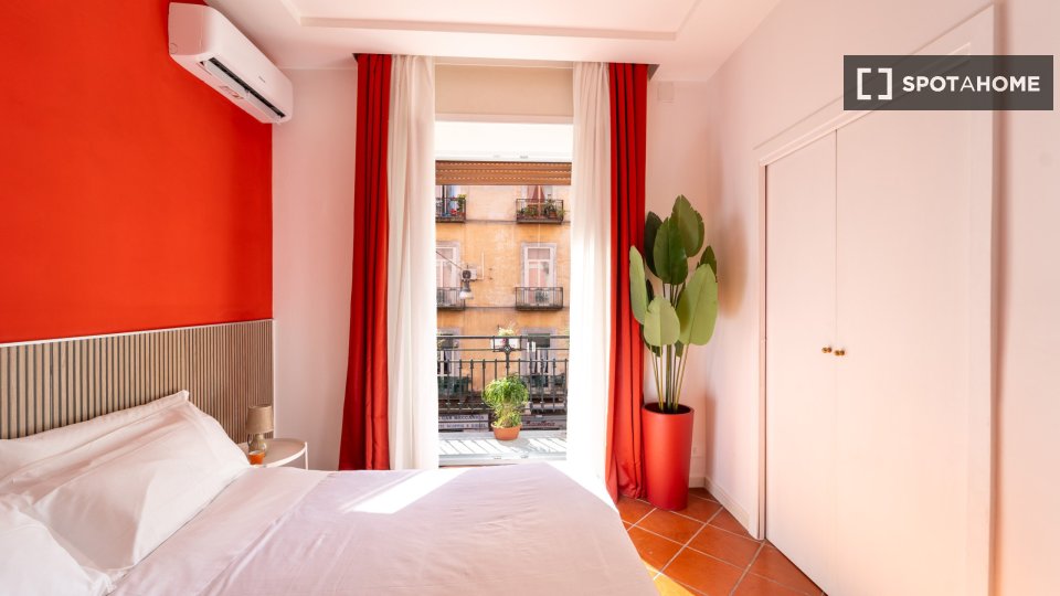 Apartment Naples, 2 beds — photo 2