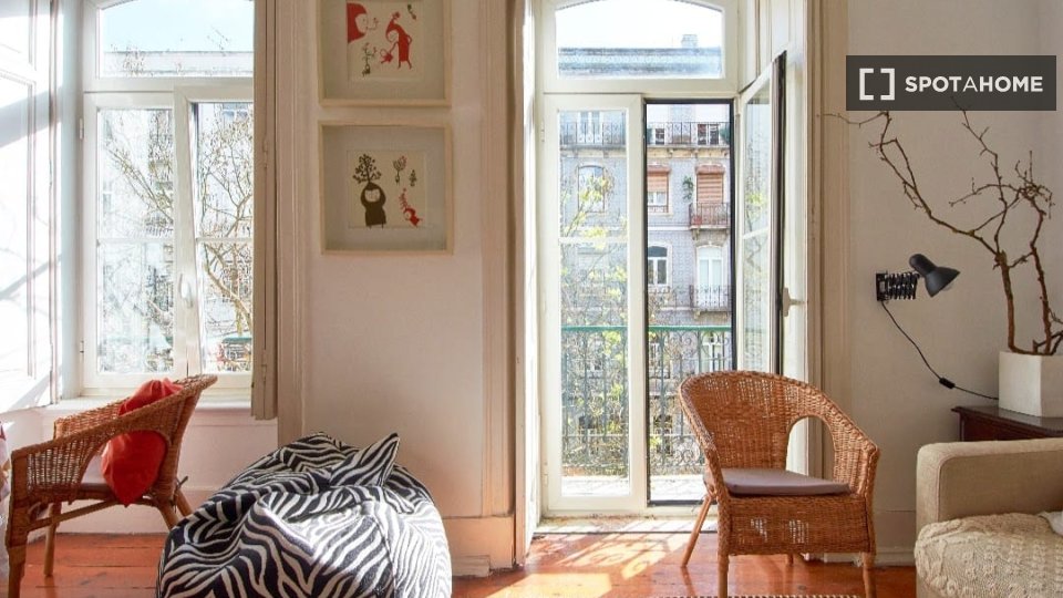 Apartment Lisbon, 1 bed, 95m² — photo 19