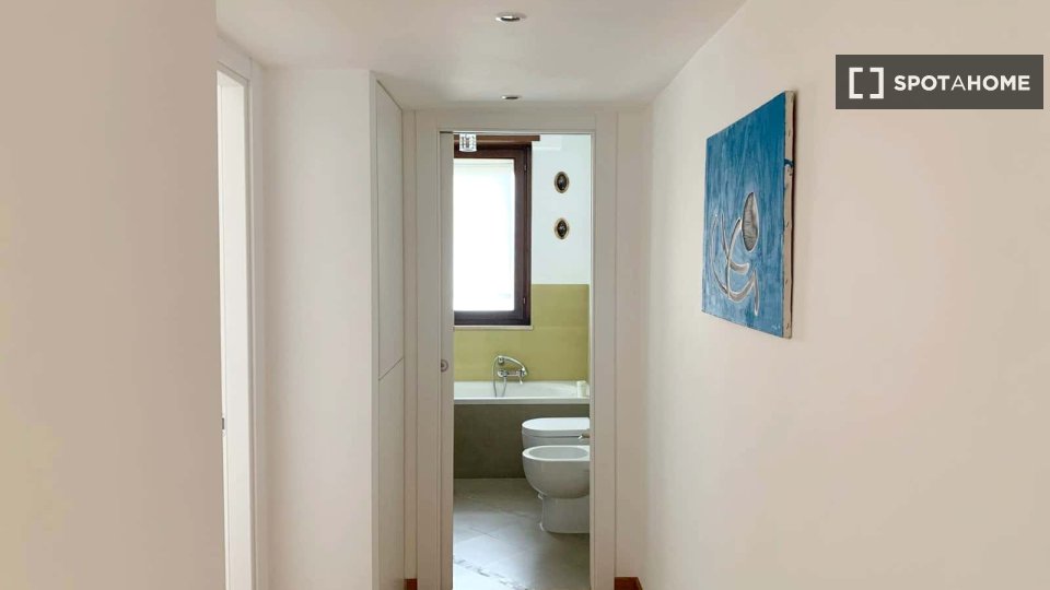 Apartment Rome, 2 beds — photo 10