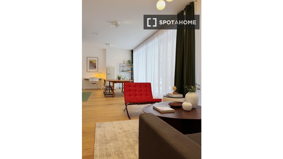 Apartment Berlin, 1 bed, 64m² — photo 5