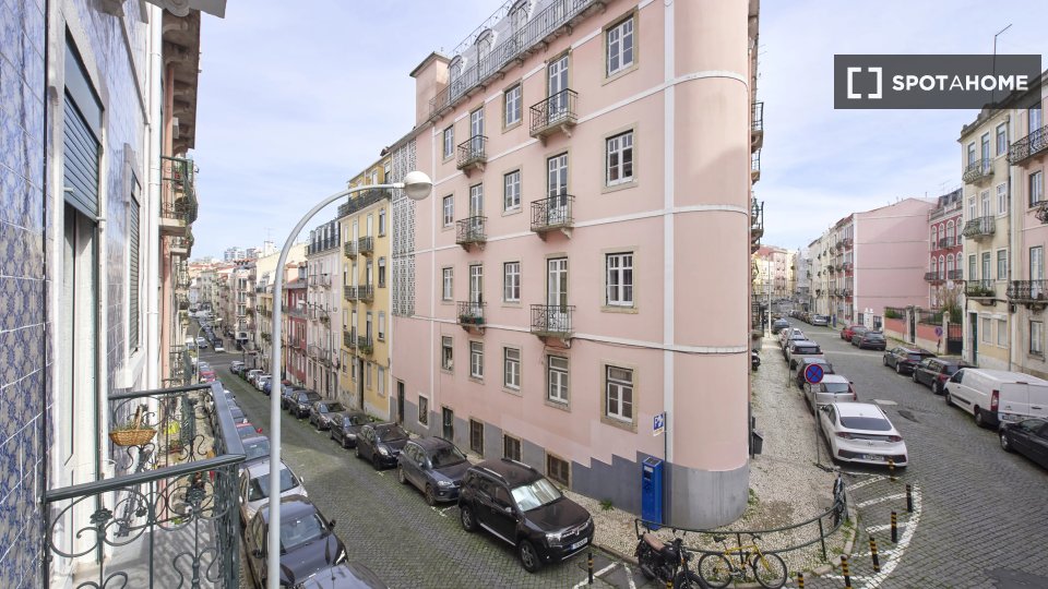 Double room Lisbon, 4 beds — photo 5