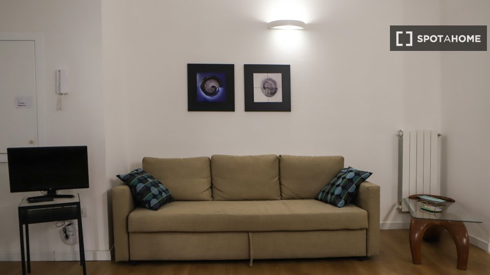 Apartment Naples, 1 bed — photo 17