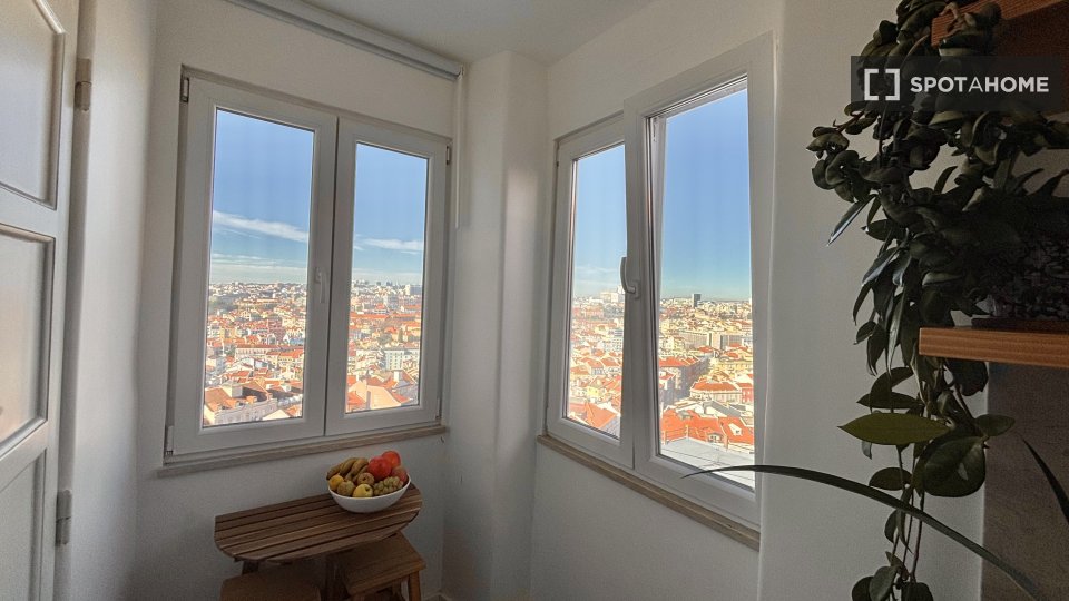 Double room Lisbon, 2 beds, 60m² — photo 37