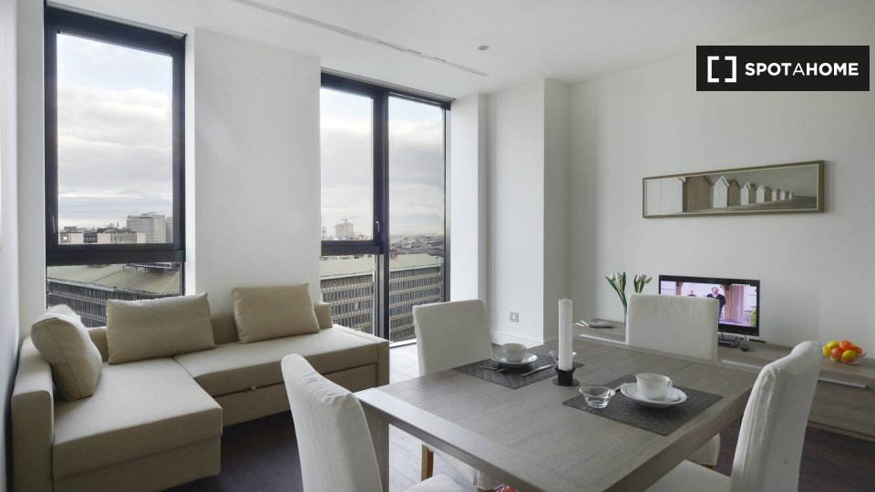 Apartment Milan, 1 bed, 65m² — photo 2