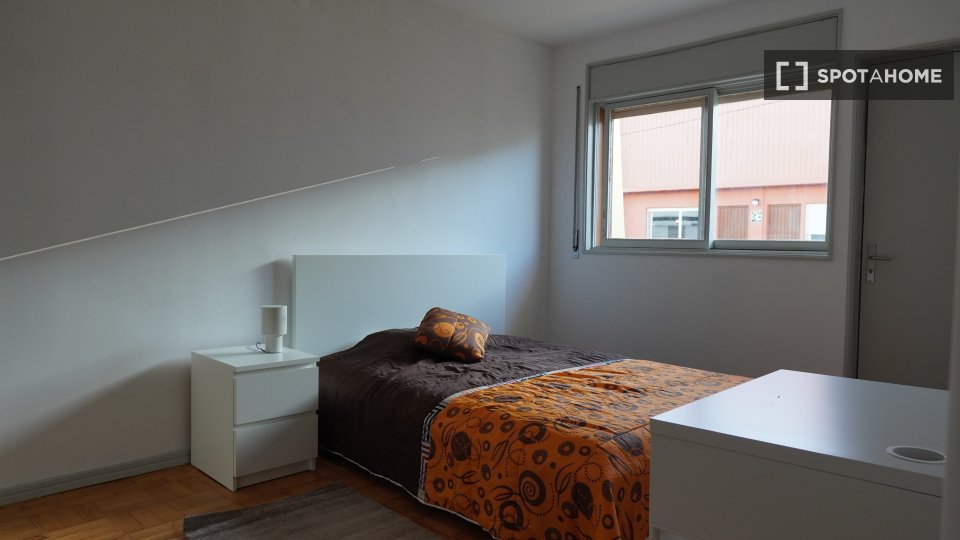 Double room Porto, 2 beds — photo 8
