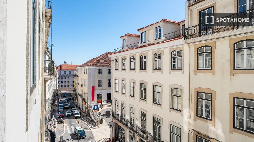 Double room Lisbon, 6 beds — photo 5