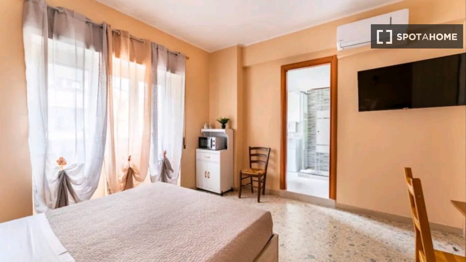 Apartment Rome, 3 beds, 85m² — photo 11