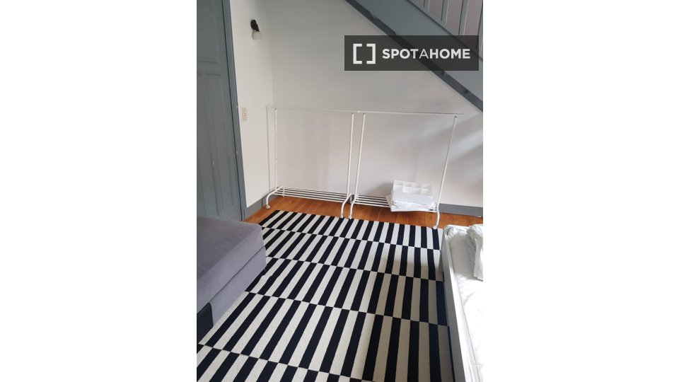 Double room Brussels, 8 beds, 260m² — photo 23