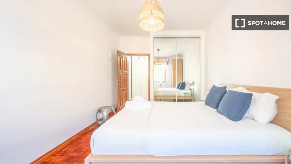 Apartment Lisbon, 1 bed — photo 14