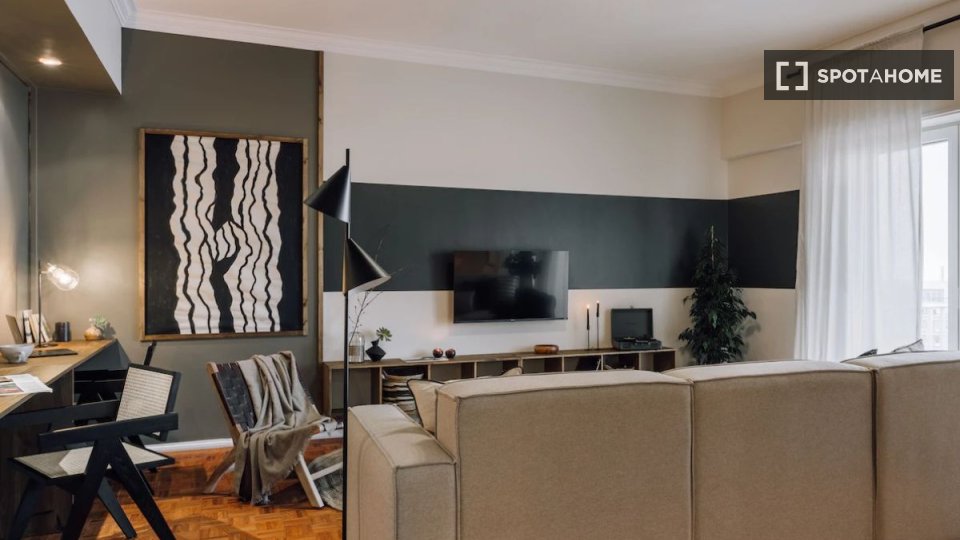 Apartment Lisbon, 3 beds — photo 18
