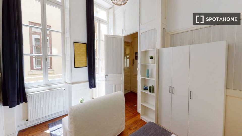 Double room Lyon, 4 beds, 90m² — photo 7