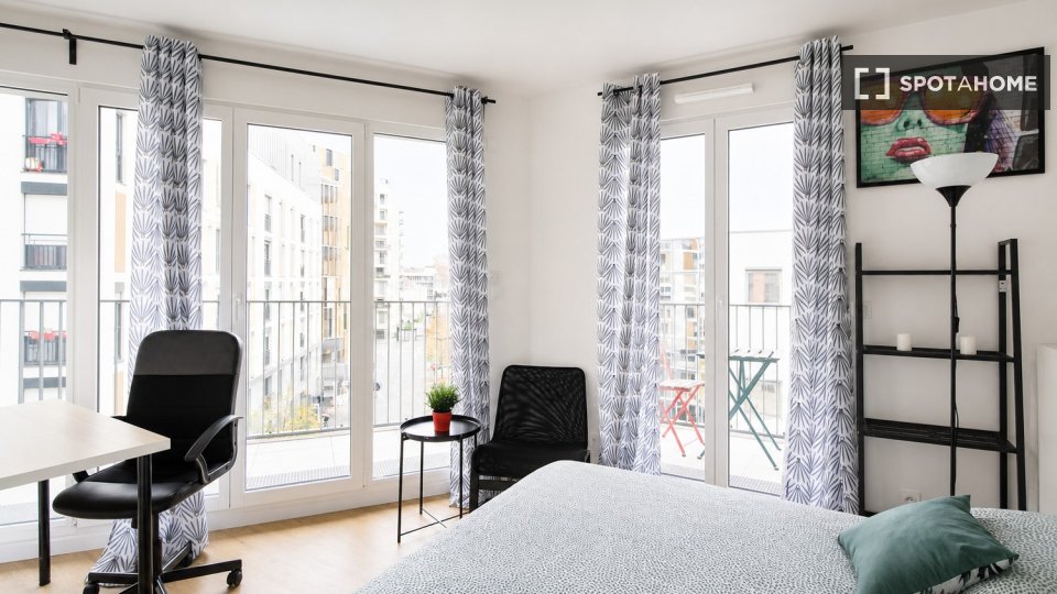Chambre double Paris, 4 chambres — photo 25