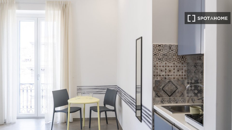 Apartment mono Naples — photo 3