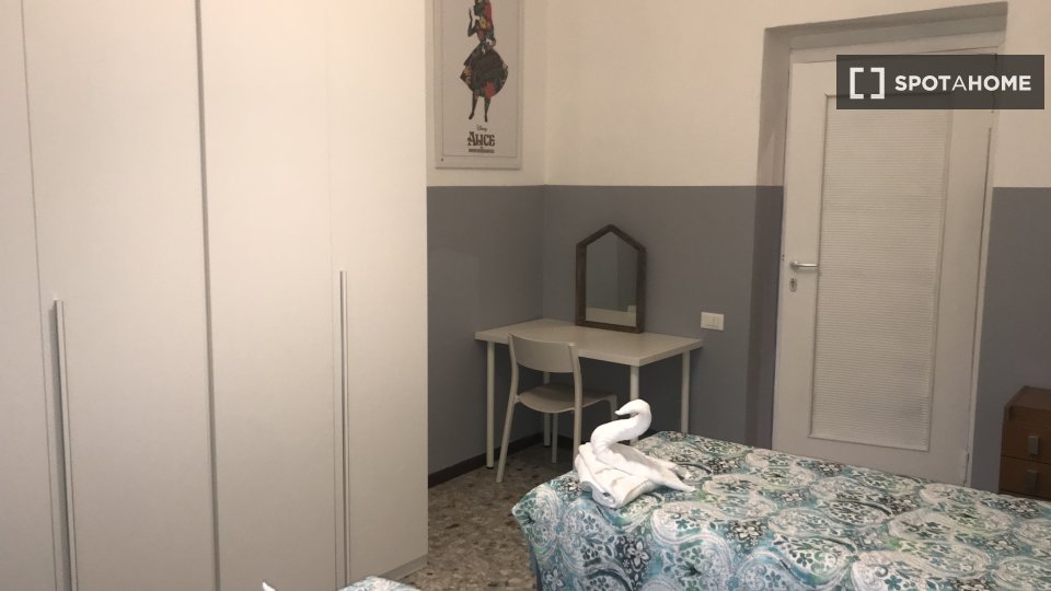 Double room Milan, 3 beds, 100m² — photo 28