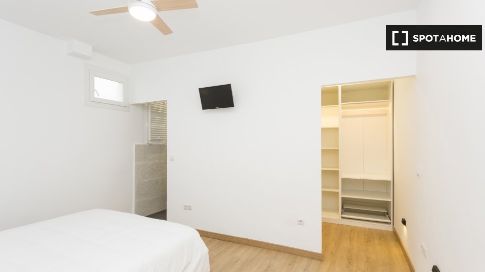 Apartment Madrid, 2 beds, 90m² — photo 10