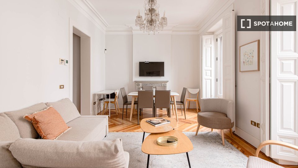 Apartment Madrid, 2 beds, 110m² — photo 16