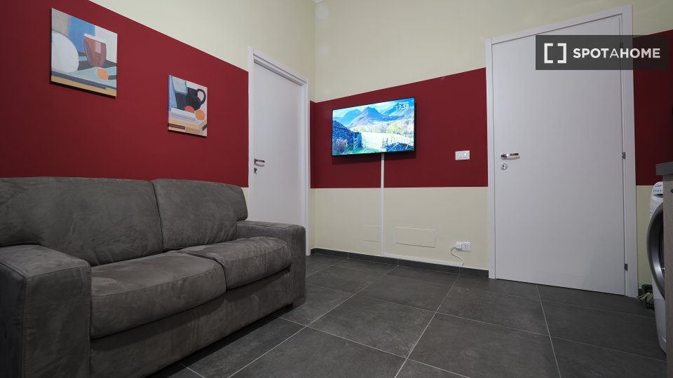Double room Turin, 2 beds — photo 4