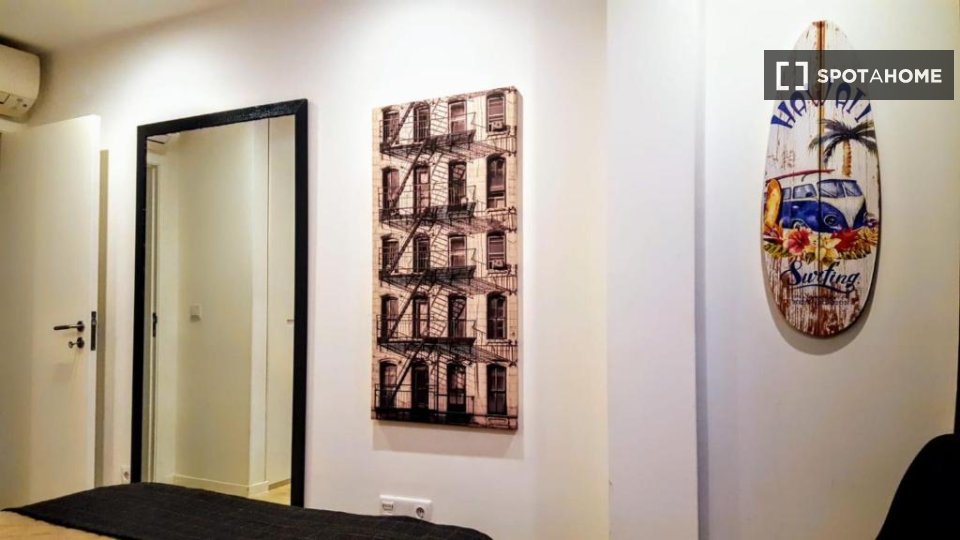 Apartment Lisbon, 2 beds — photo 19