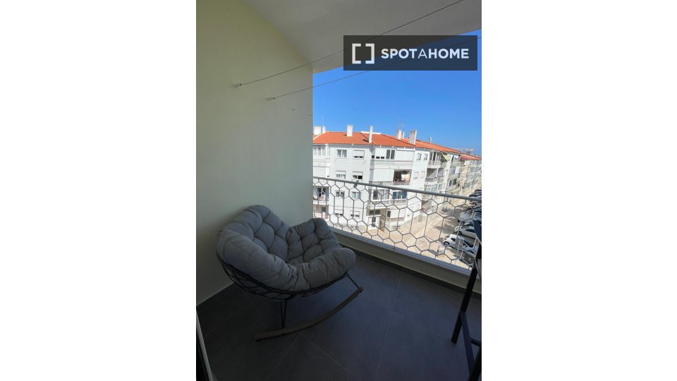 Apartment mono Lisbon, 50m² — photo 4