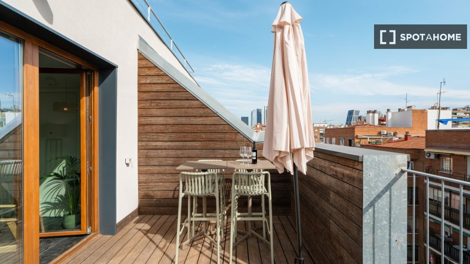 Apartment Madrid, 2 beds, 60m² — photo 15