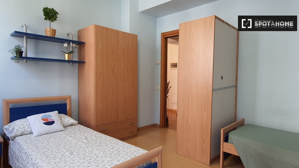 Double room Milan, 4 beds — photo 97