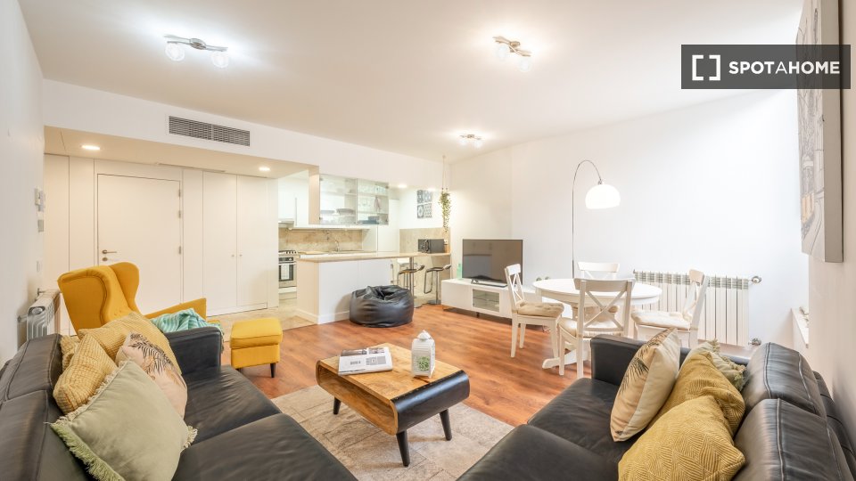 Apartment Lisbon, 1 bed — photo 11
