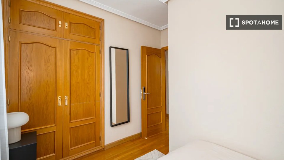 Double room Madrid, 10 beds — photo 14