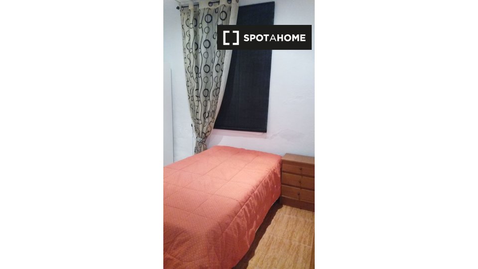 Double room Murcia, 1 bed — photo 1