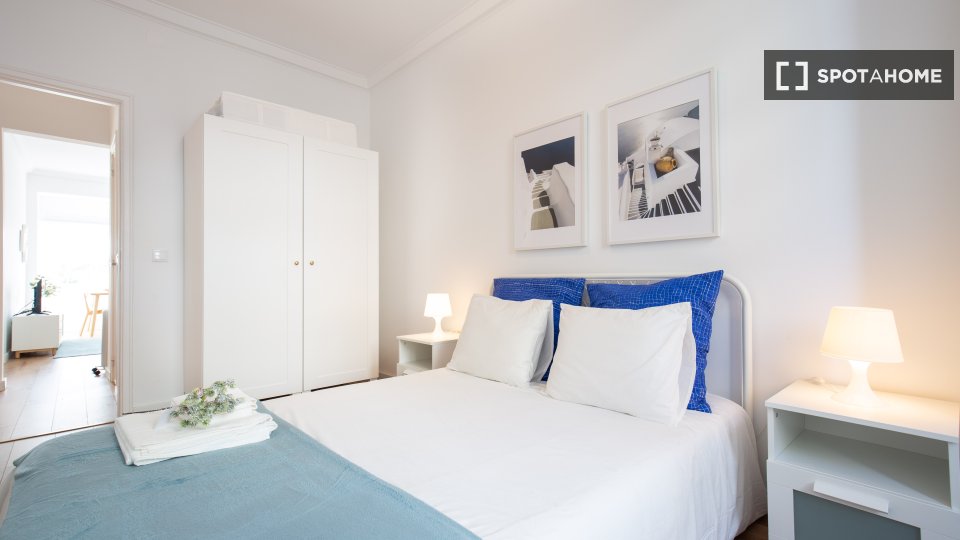 Apartment Lisbon, 2 beds, 65m² — photo 6