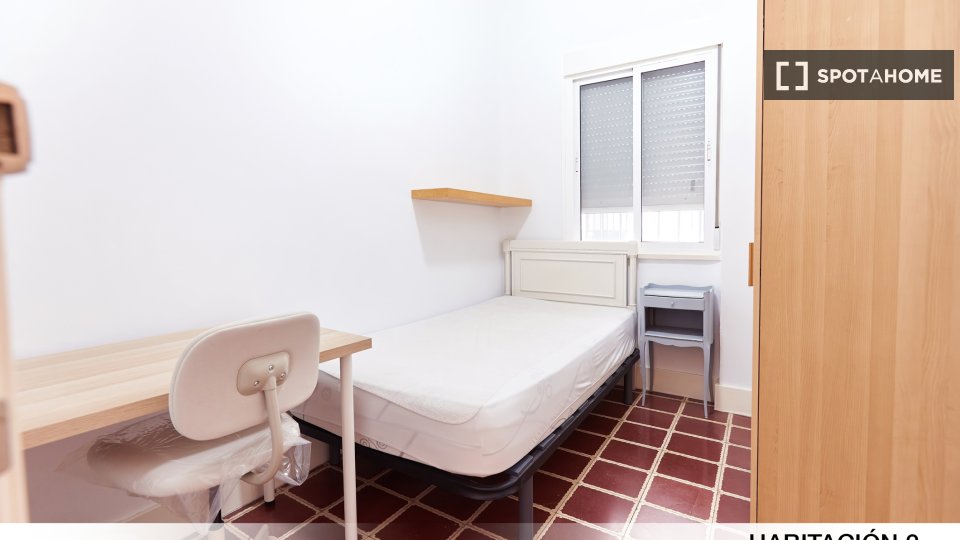 Double room Seville, 5 beds — photo 58